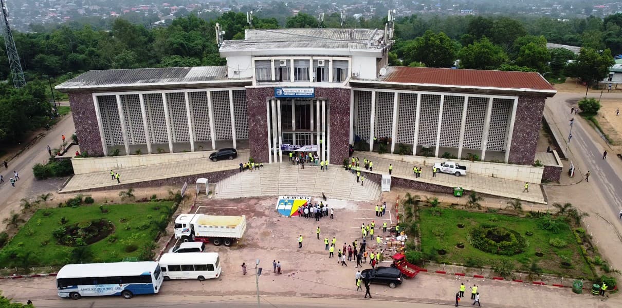 Bâtiment administratif de l'Université de Kinshasa